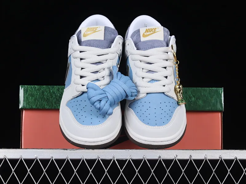 All Categories Nk SB Dunk Series Nk SB Dunk Low Low-top sneakers Nk SB Dunk Low Qatar World Cup themed SB low-top sports and leisure sneakers AT2022-688